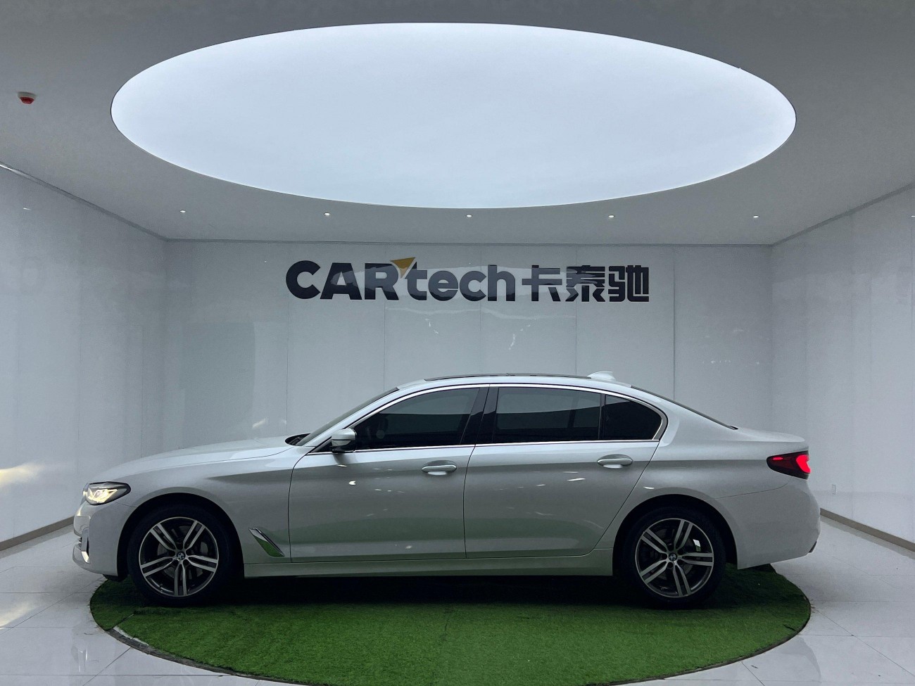 BMW 530Li 2022