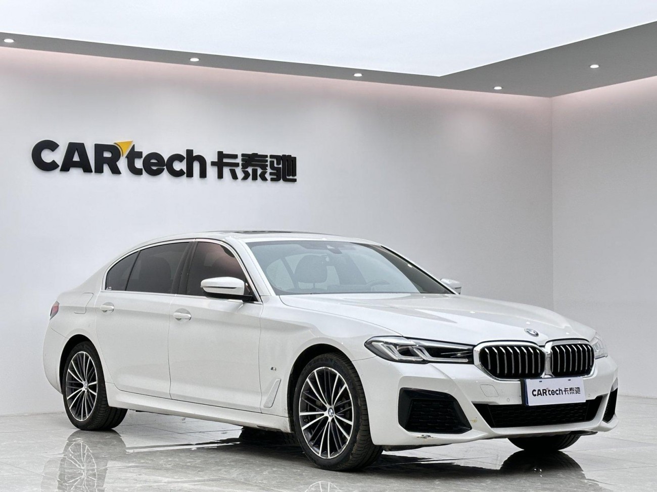 BMW 530Li 2021