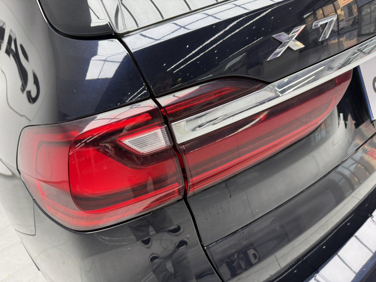 BMW X7 2021