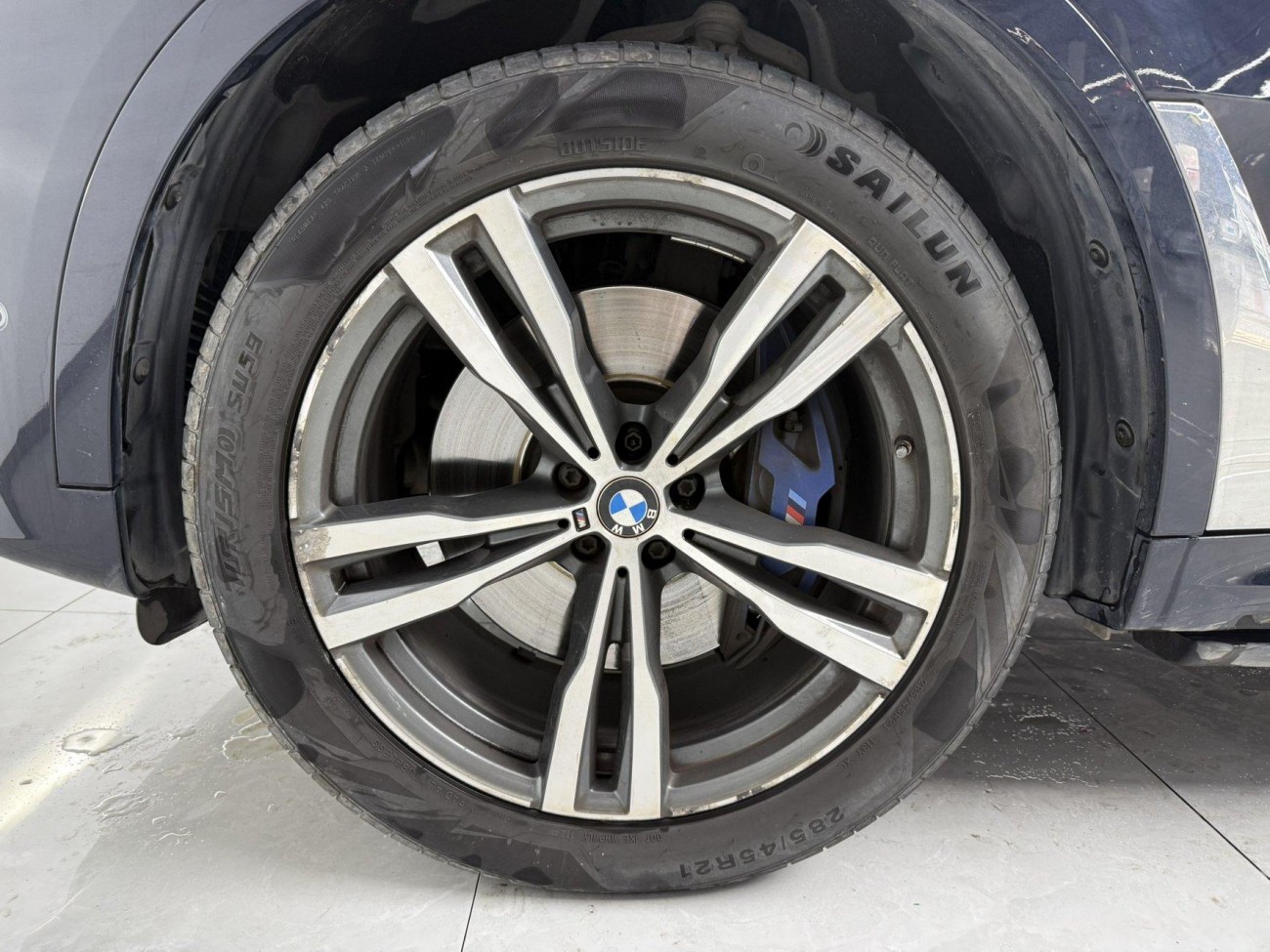 BMW X7 2021