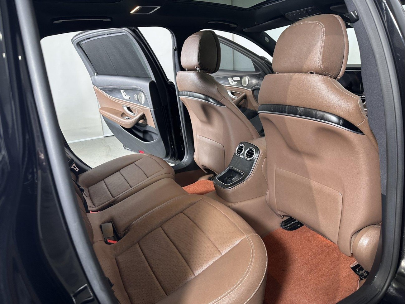Mercedes-Benz E 300 L 2023