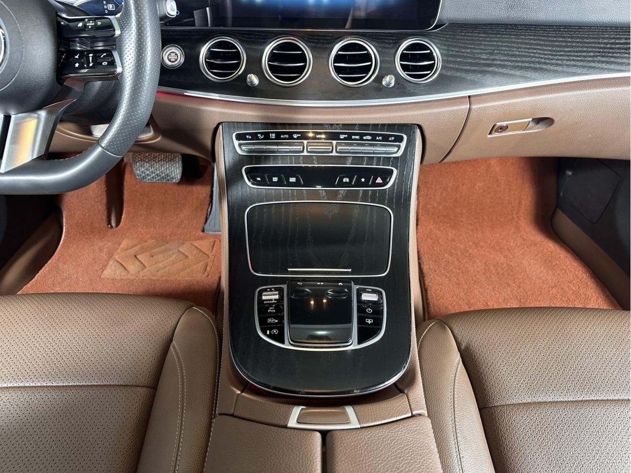 Mercedes-Benz E 300 L 2023