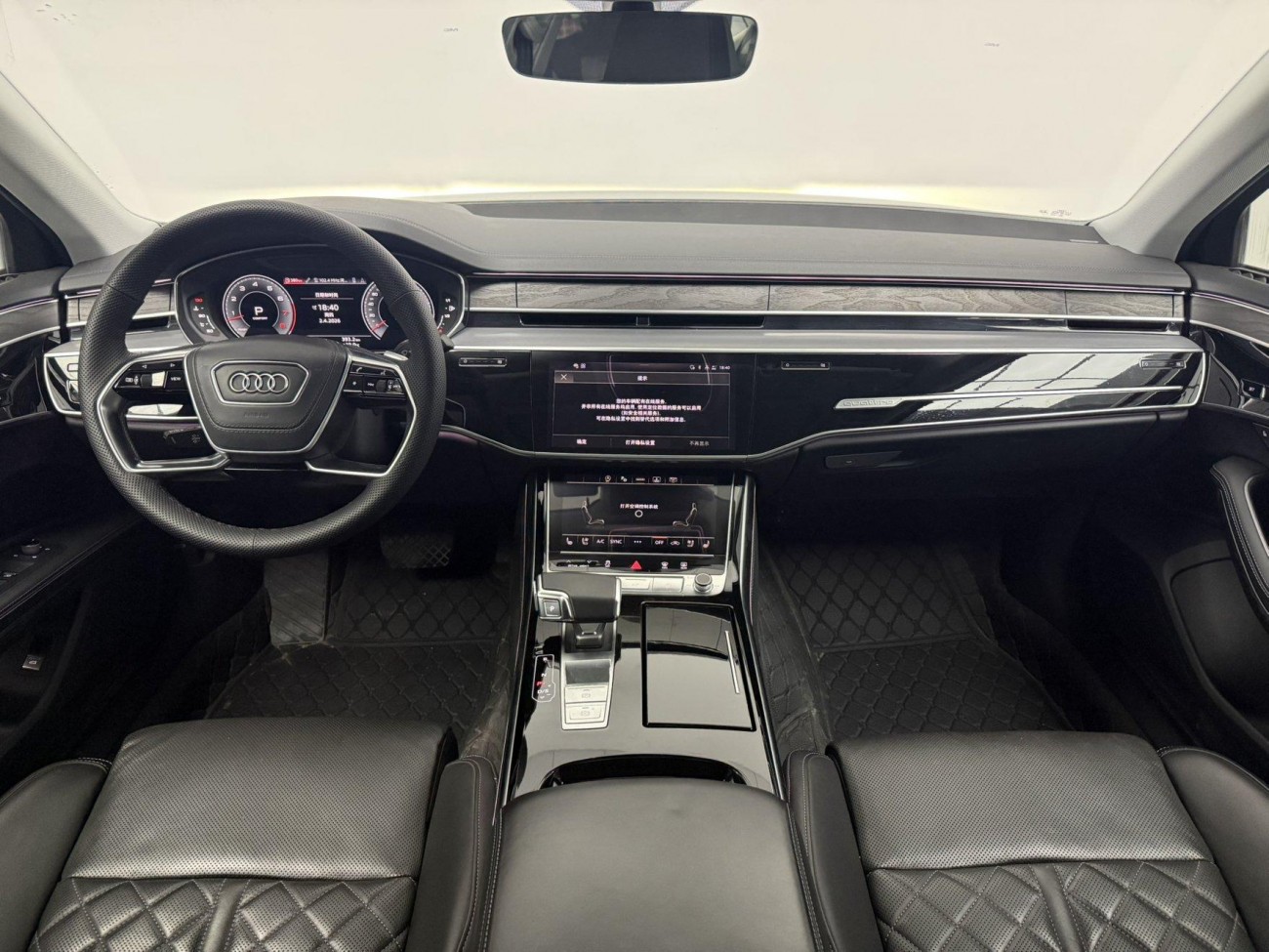 Audi A8L 50 TFSI 2023