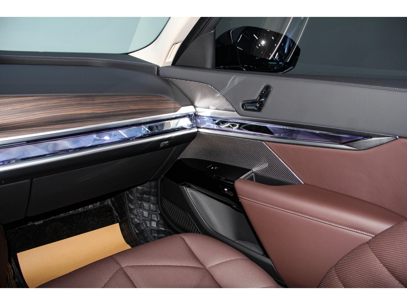 BMW 735Li 2026