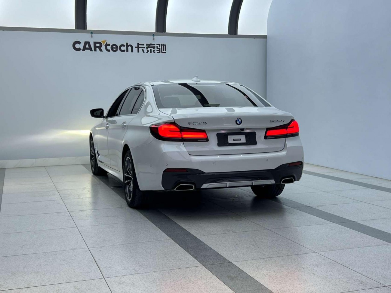 BMW 525Li 2022