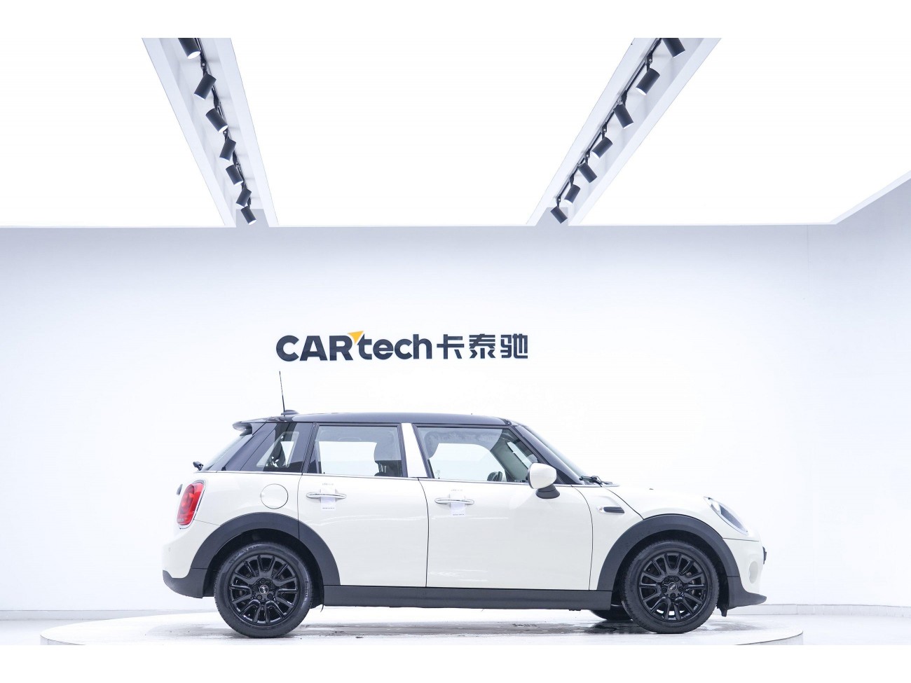 Mini ONE 2019