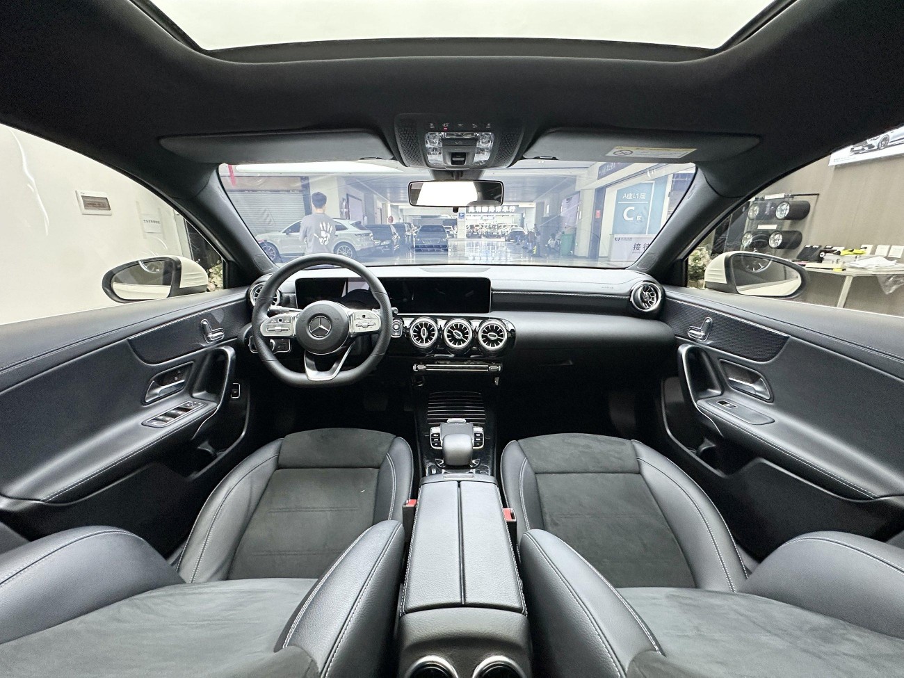Mercedes-Benz A 200 L 2020