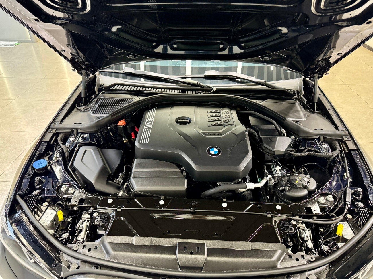 BMW 325Li 2026