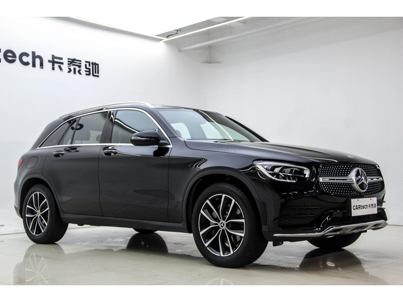 Mercedes-Benz GLC 260 L 2021