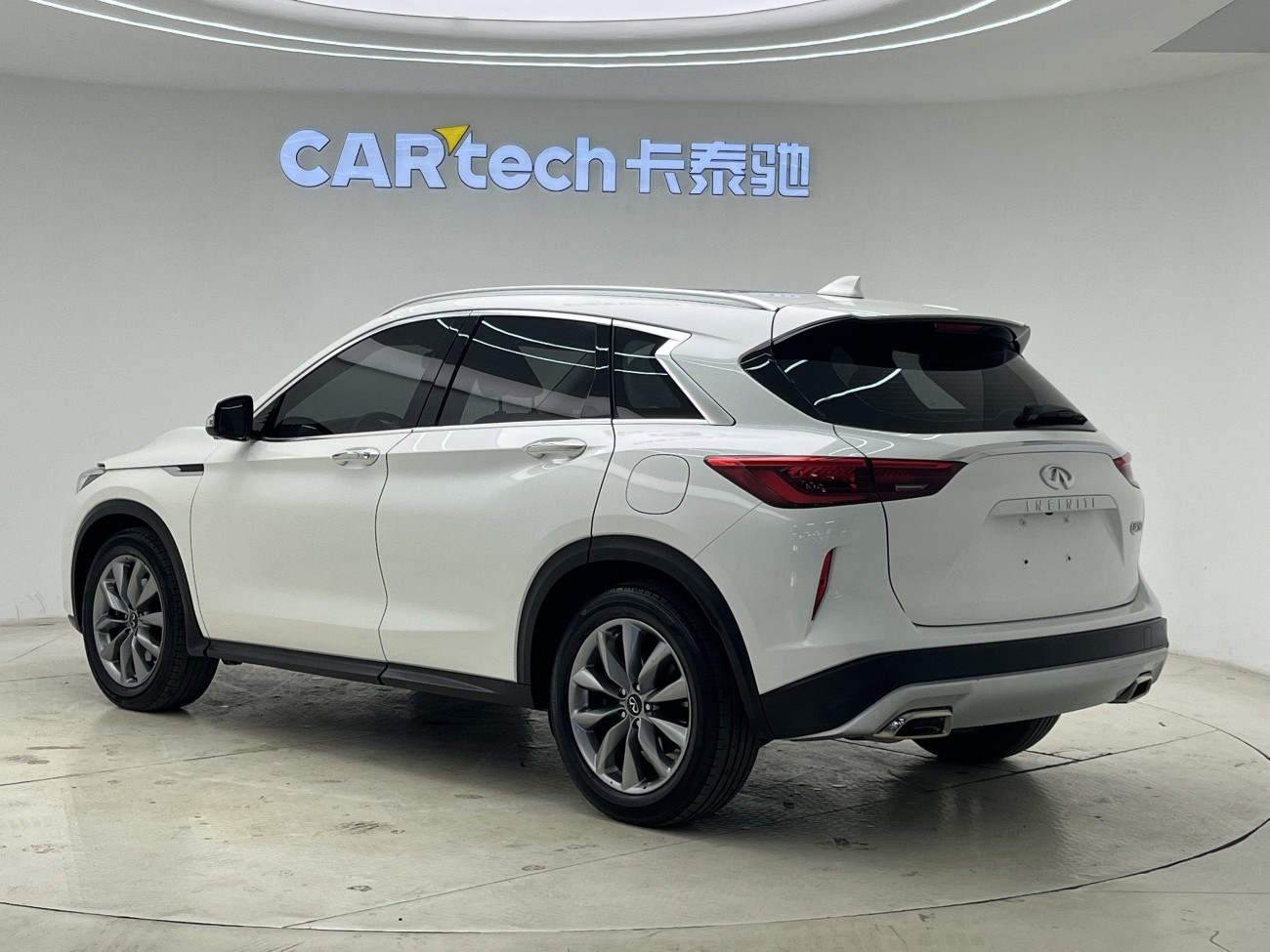 Infiniti QX50 2021
