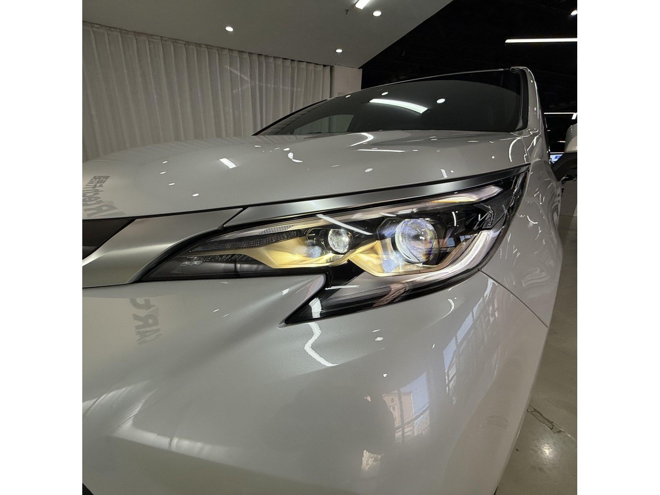 Toyota Granvia 2025