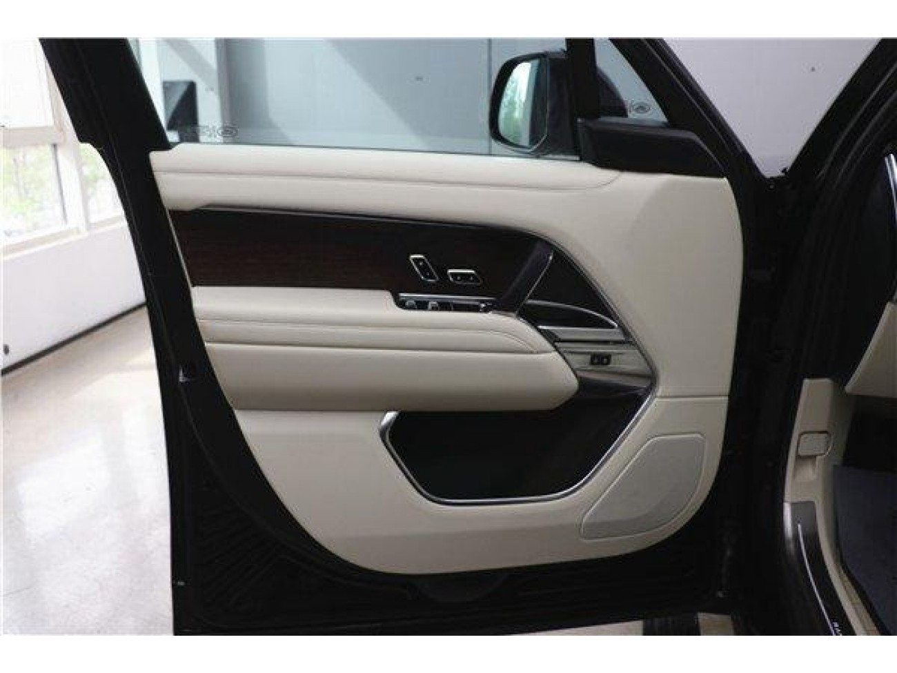 Land Rover Range Rover 2024