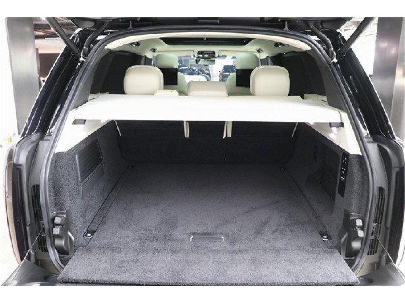 Land Rover Range Rover 2024