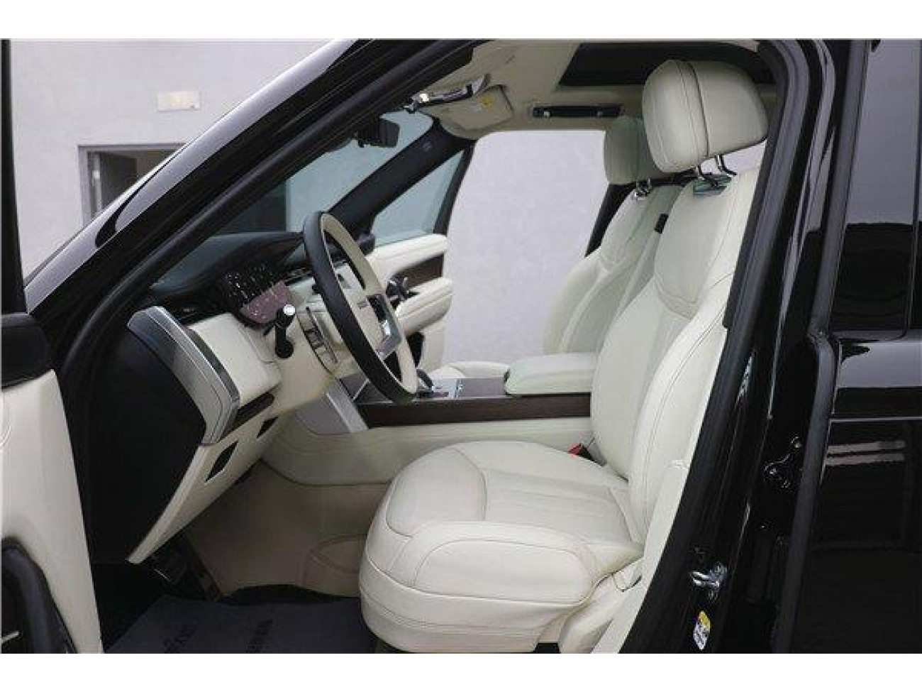 Land Rover Range Rover 2024