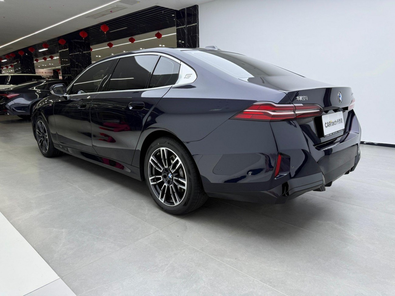 BMW 530Li 2025