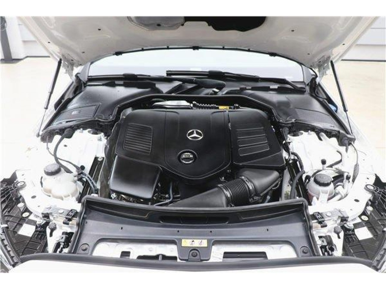 Mercedes-Benz C 260 L 2024