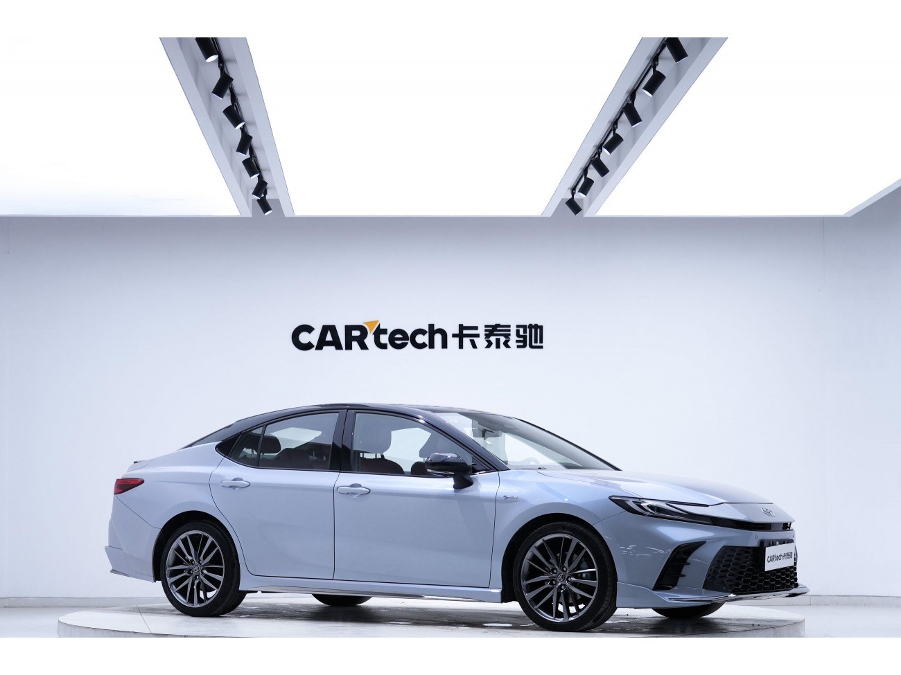 Toyota Camry 2024