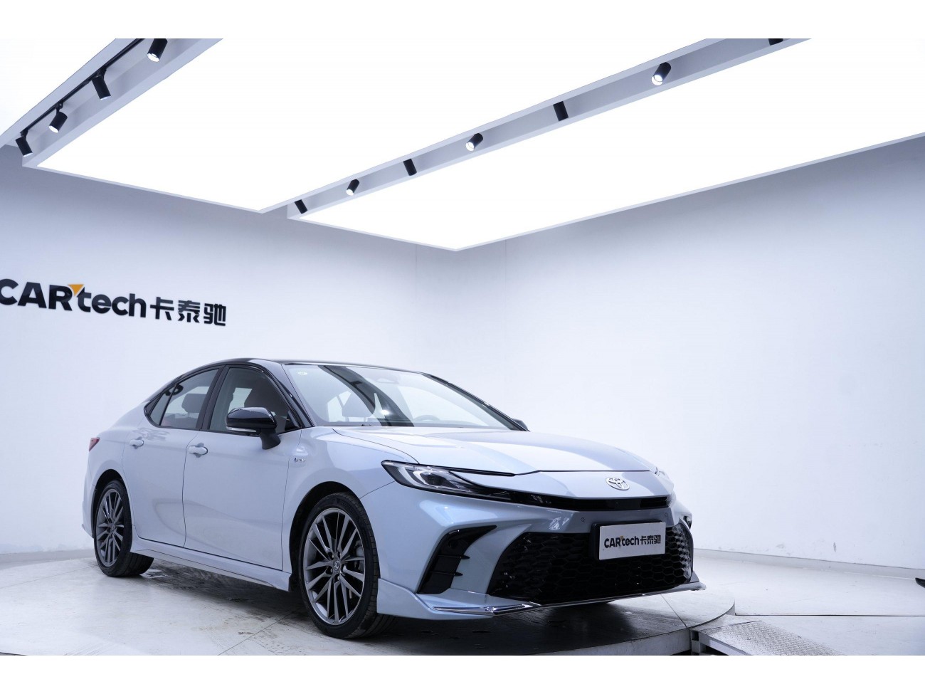 Toyota Camry 2024