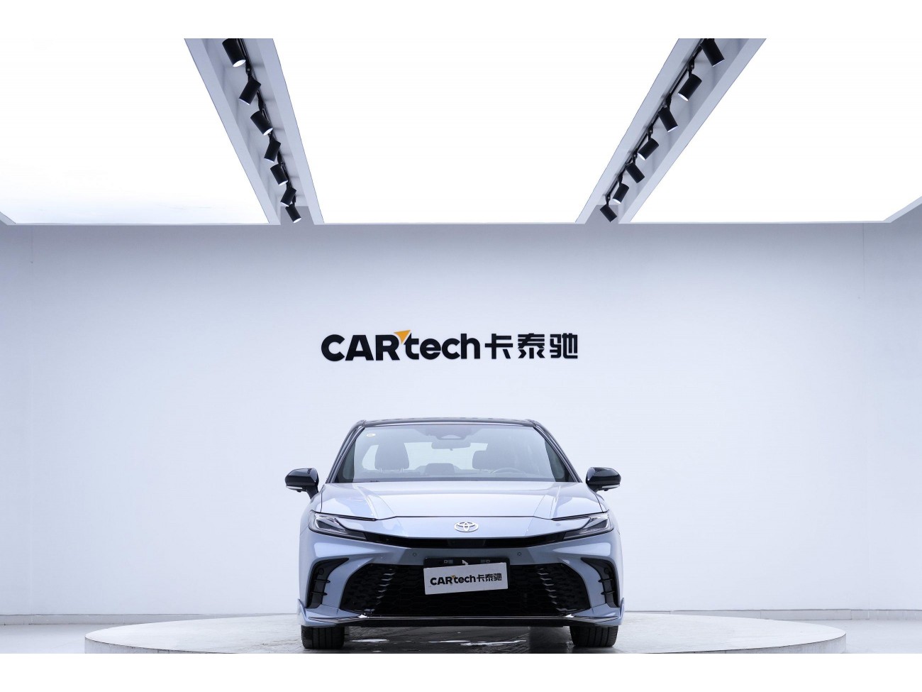 Toyota Camry 2024
