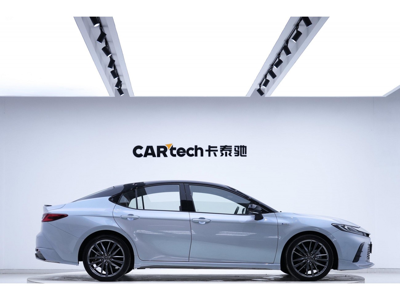 Toyota Camry 2024