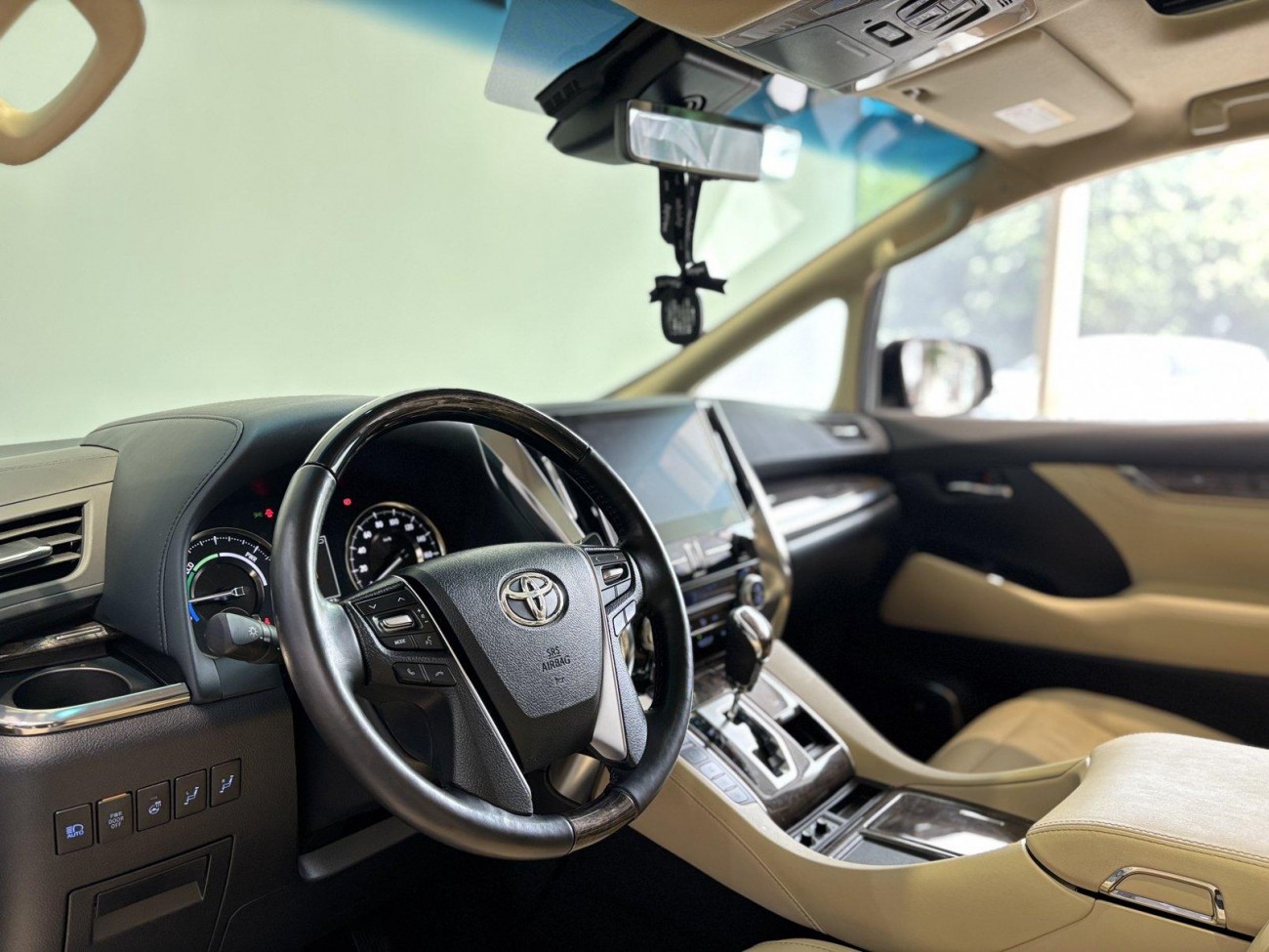 Toyota Vellfire 2021