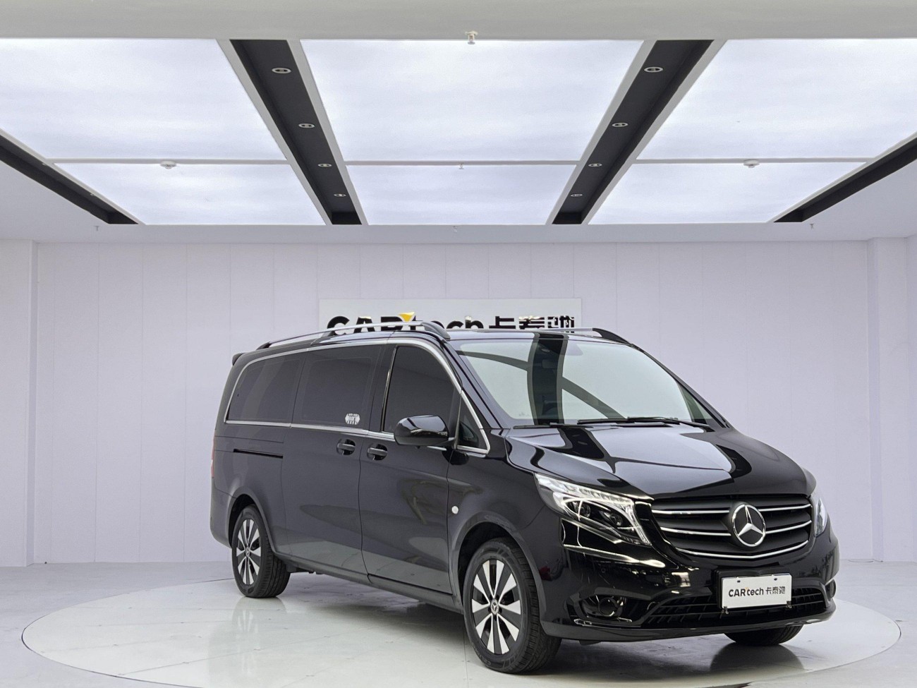 Mercedes-Benz Vito 2023