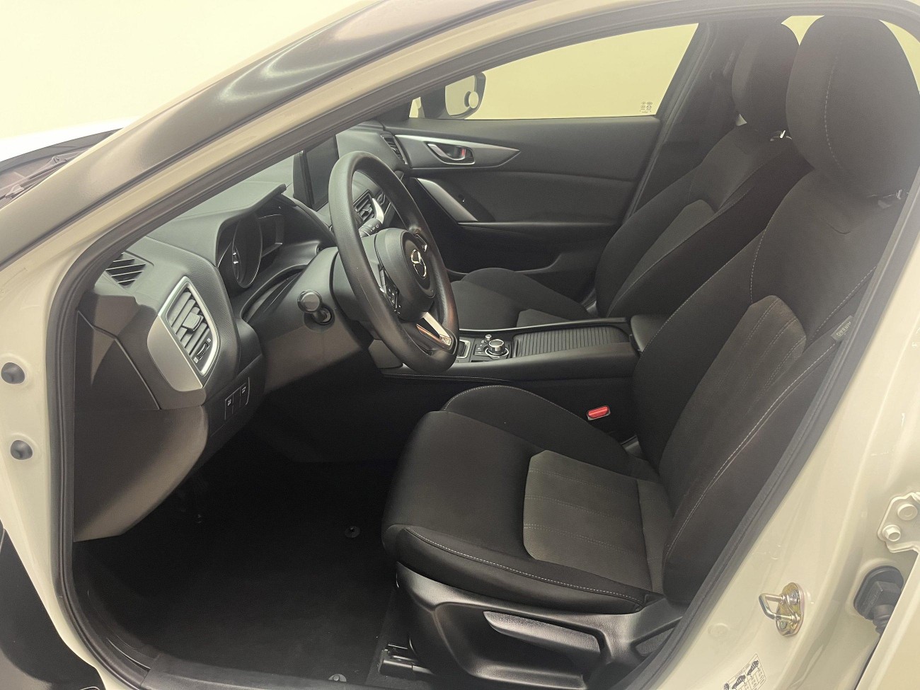 Mazda CX-4 2019