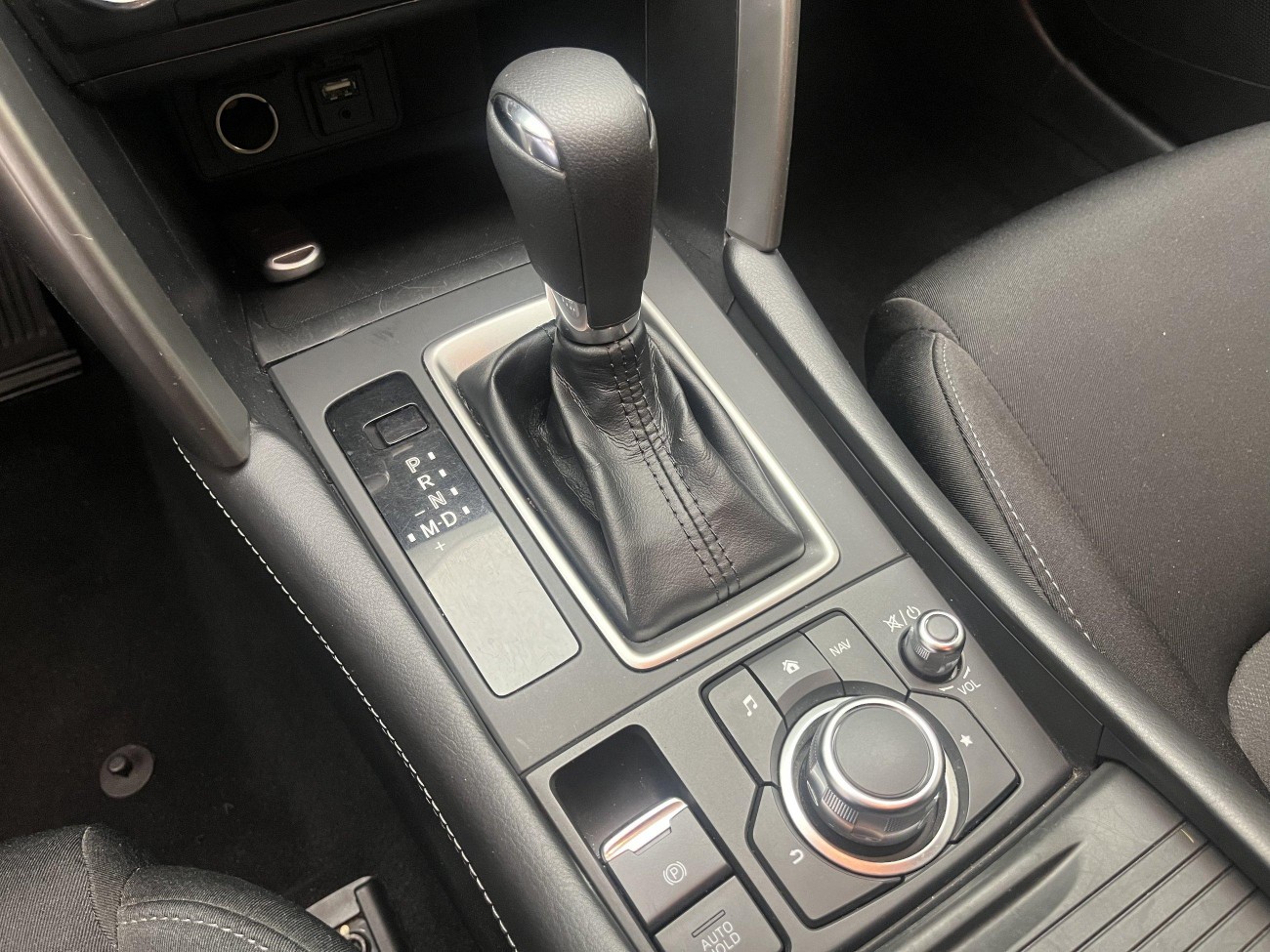 Mazda CX-4 2019