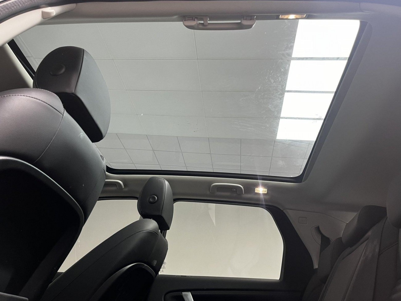 Land Rover Discovery Sport 2024