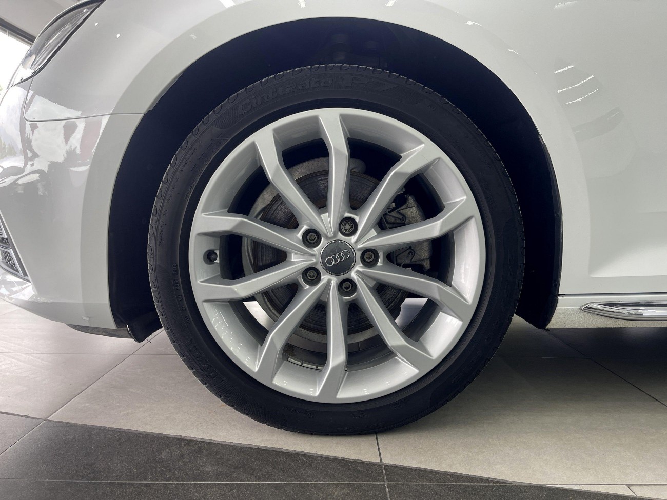 Audi A4L 30 2018