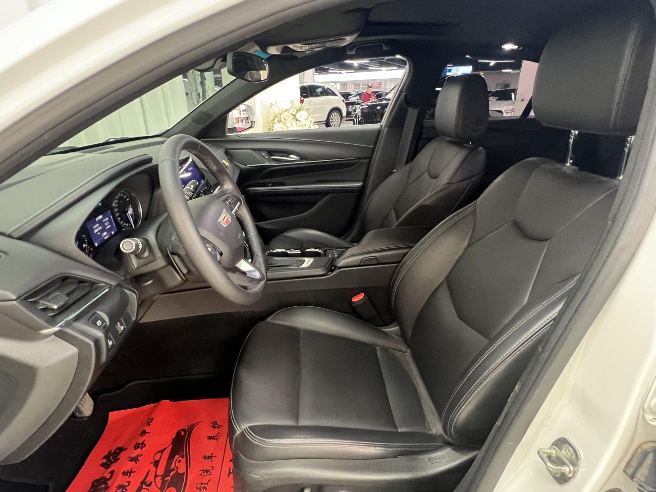 Cadillac CT4 2021