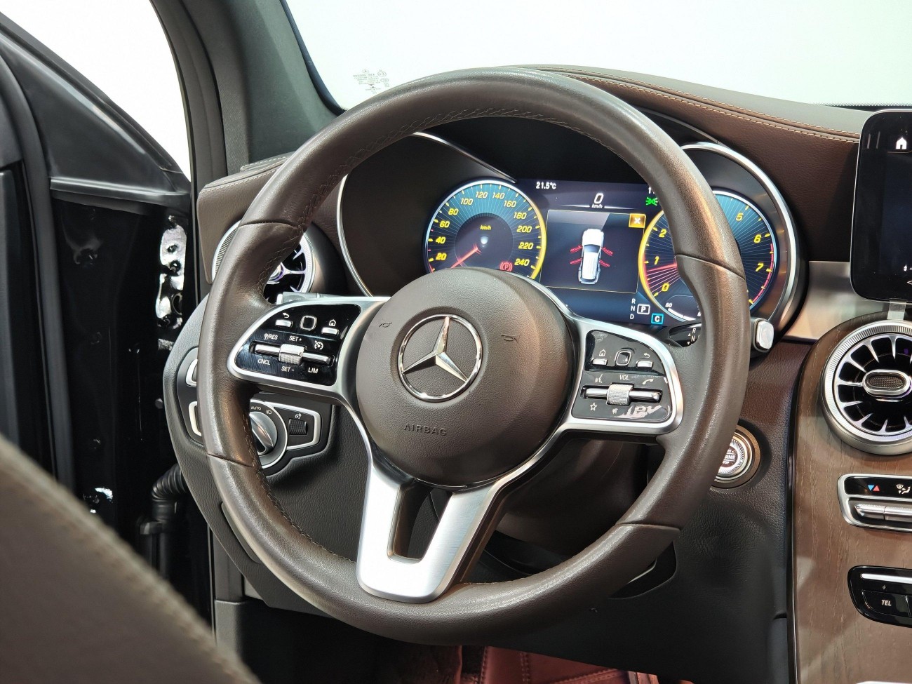 Mercedes-Benz GLC 300 L 2022