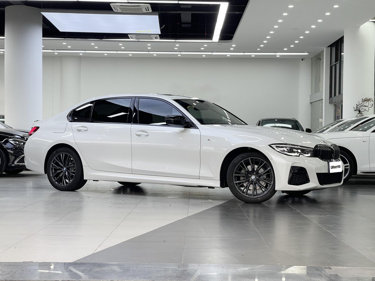 BMW 325Li 2022