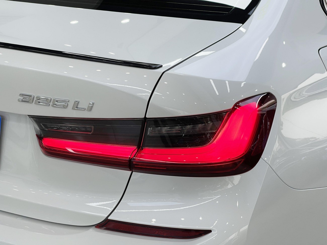 BMW 325Li 2022