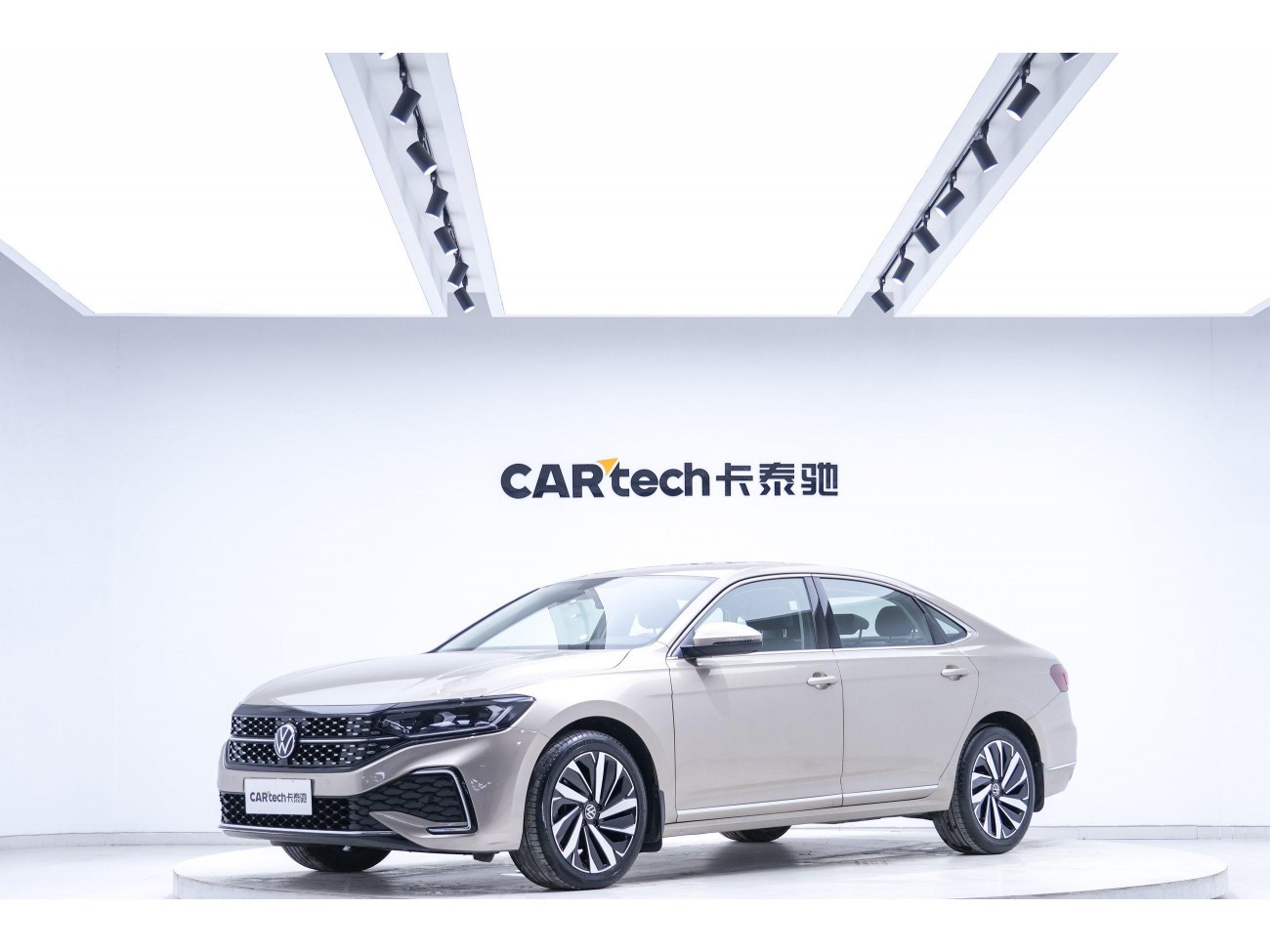 Volkswagen Passat 2022