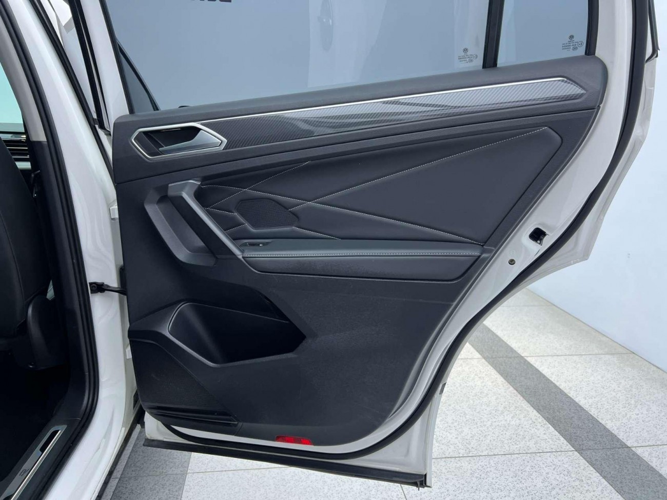 Volkswagen Tiguan L 2022