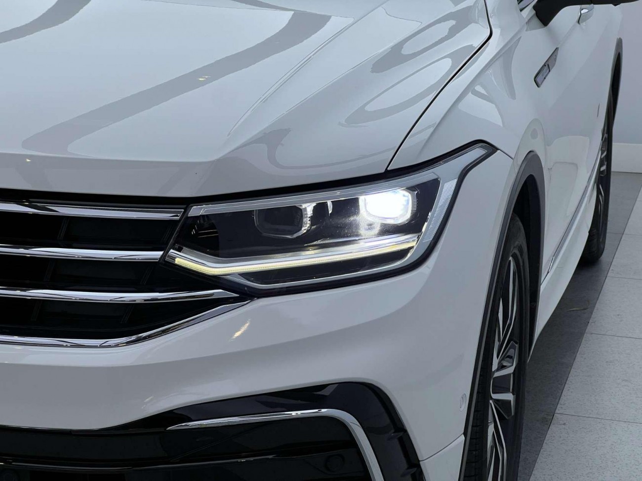 Volkswagen Tiguan L 2022