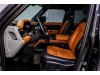 Land Rover Defender 2024