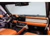 Land Rover Defender 2024