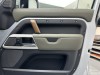 Land Rover Defender 2021