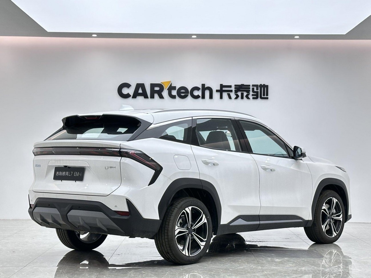Geely Galaxy Galaxy L7 2025