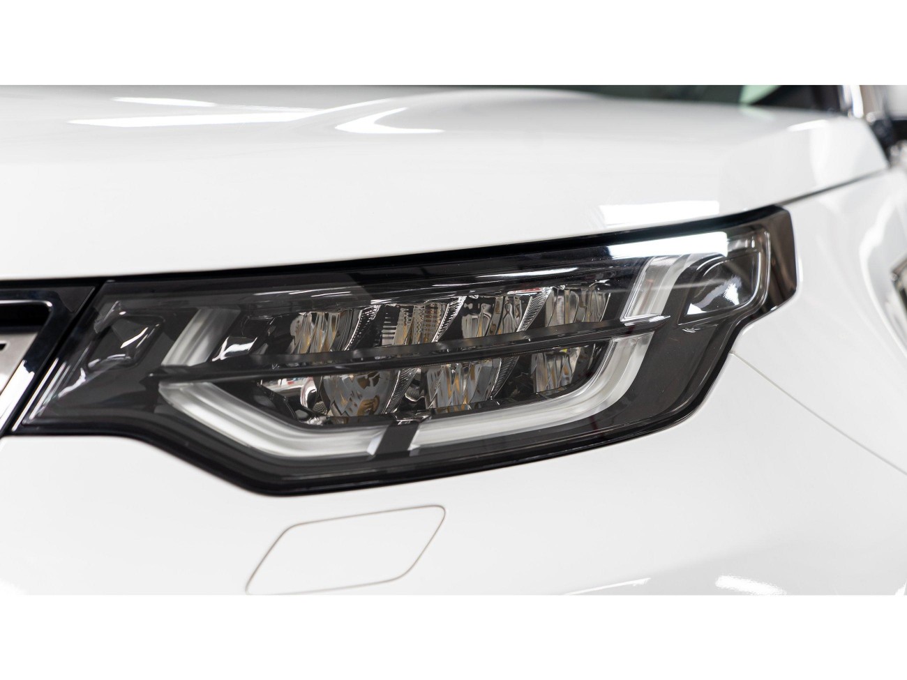 Land Rover Discovery 2020