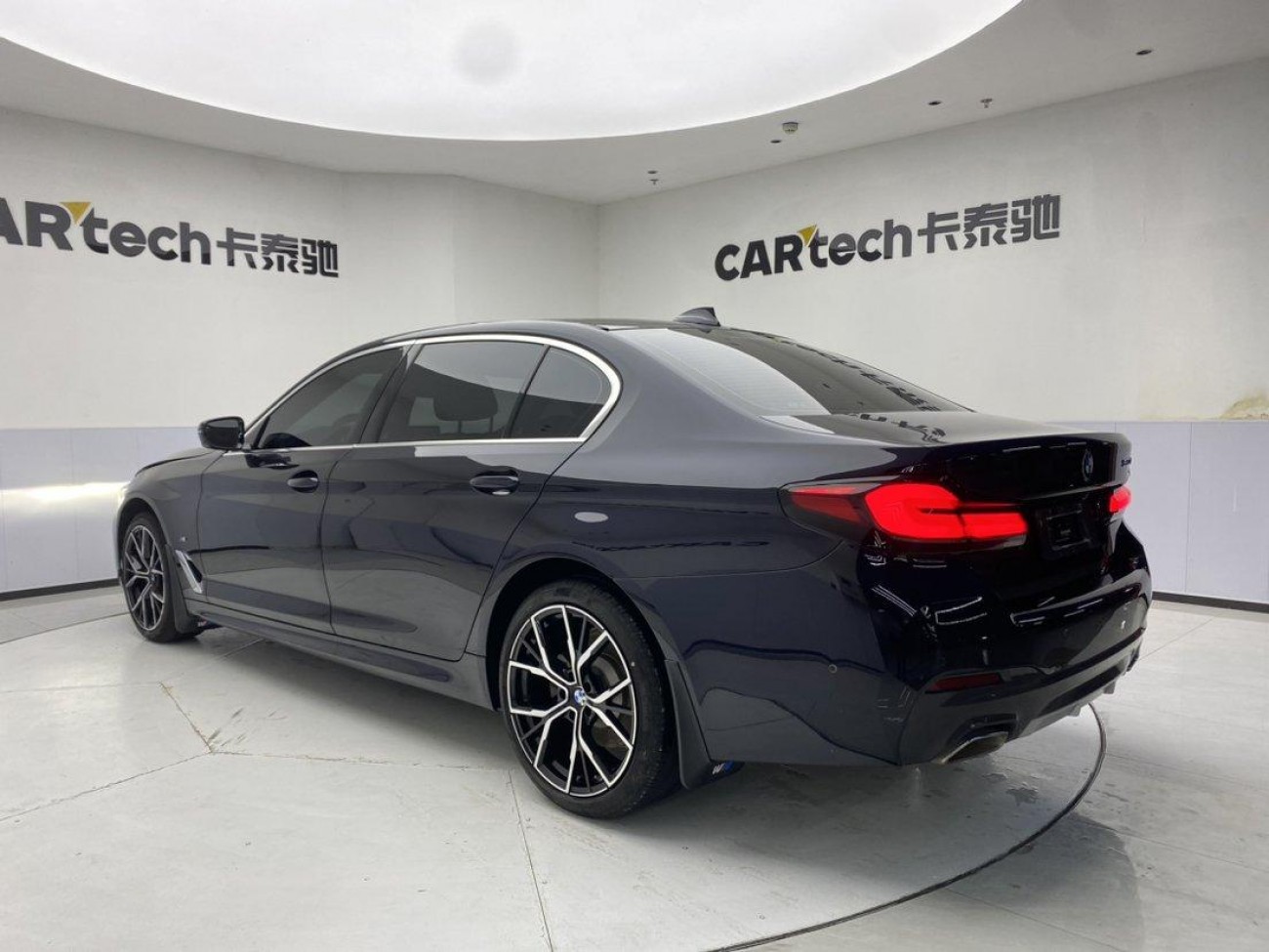 BMW 530Li 2021