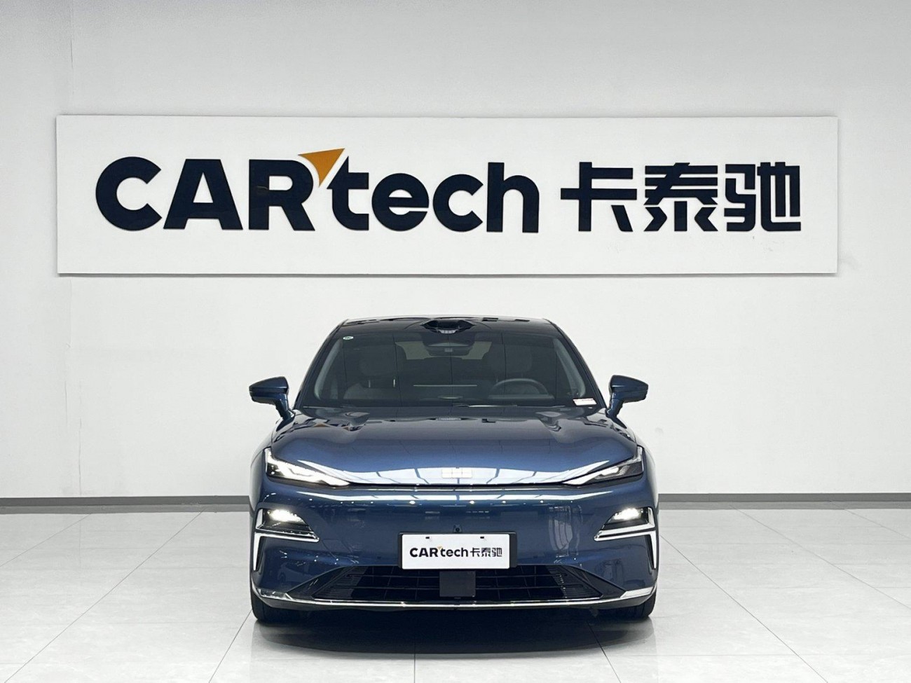 Geely Galaxy 8 2025