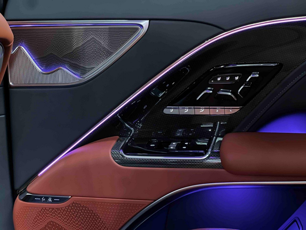 Hongqi Guoya 2025