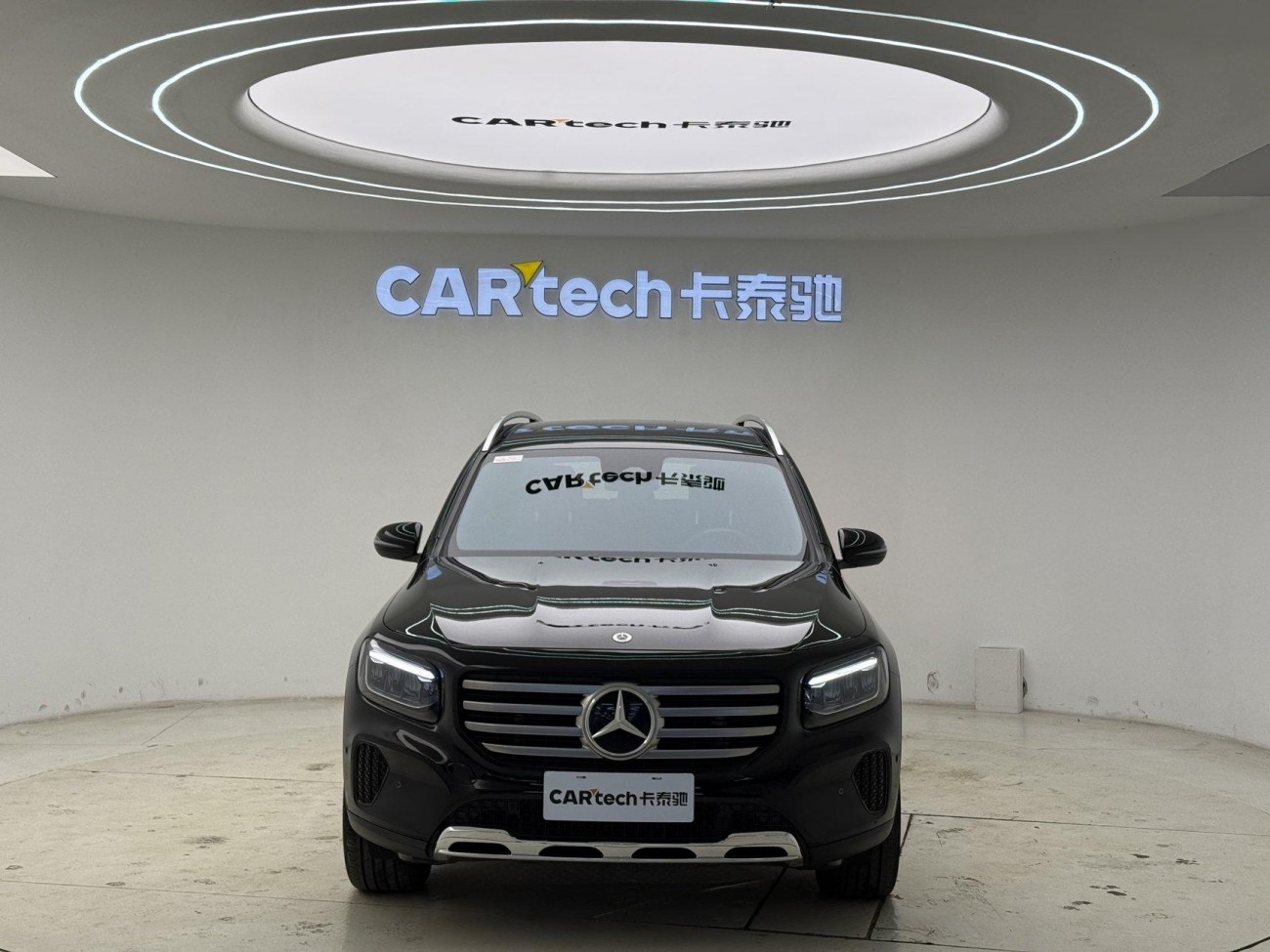 Mercedes-Benz GLB 2024