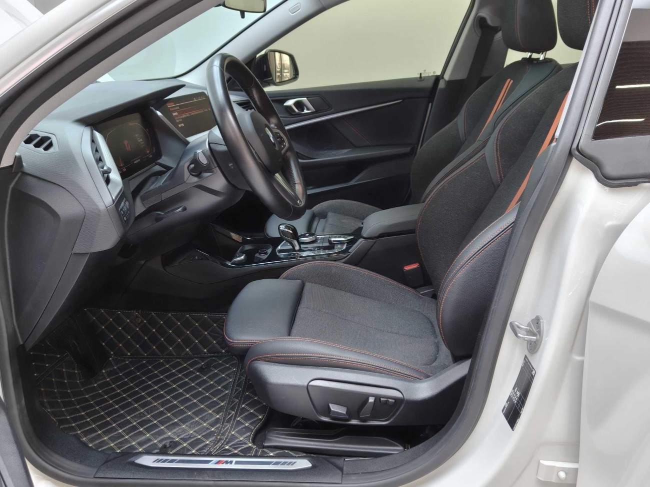 BMW 225i 2024