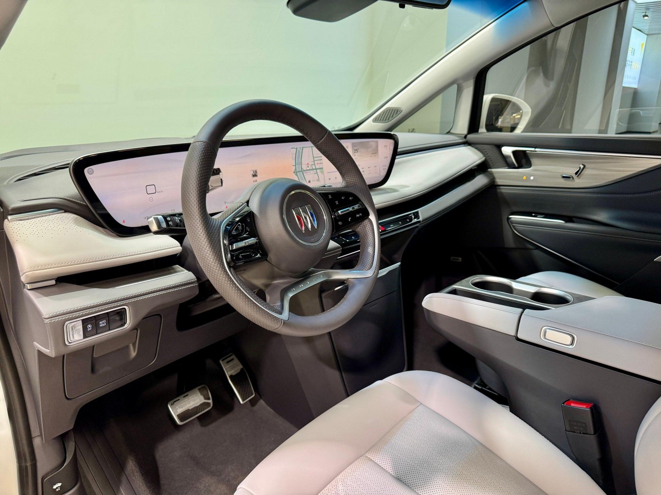 Buick GL8 2025