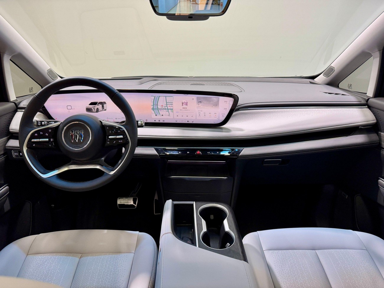 Buick GL8 2025