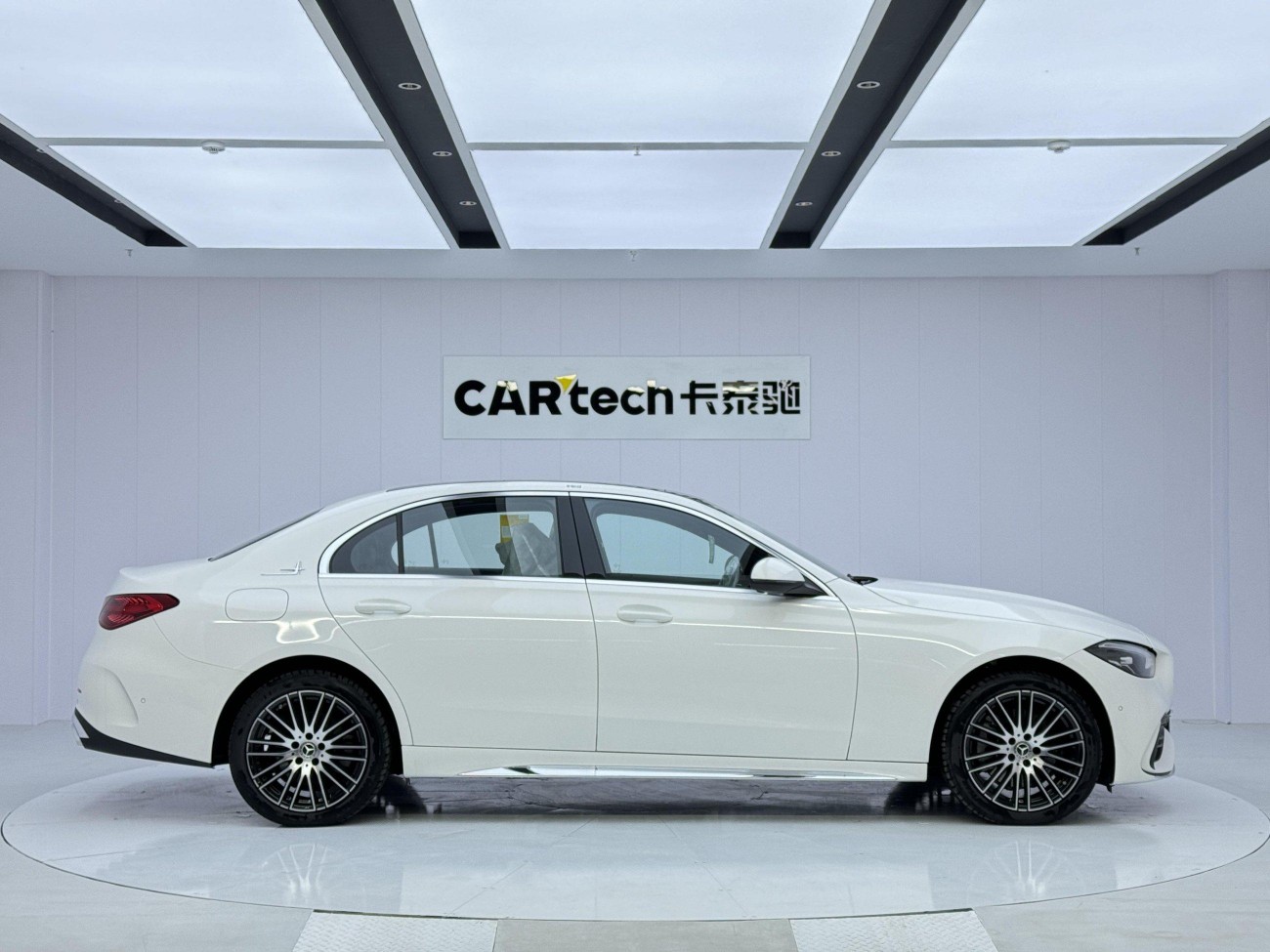 Mercedes-Benz C 260 L 2024